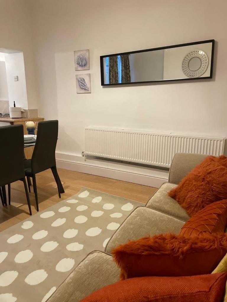 Centrally Located In On Trent * Stoke-on-Trent